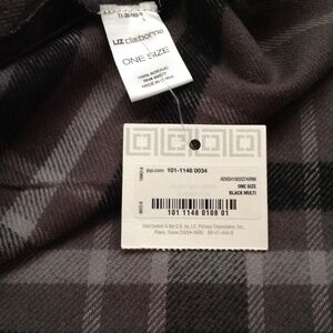 Ladies Liz Claiborne Scarf/Wrap